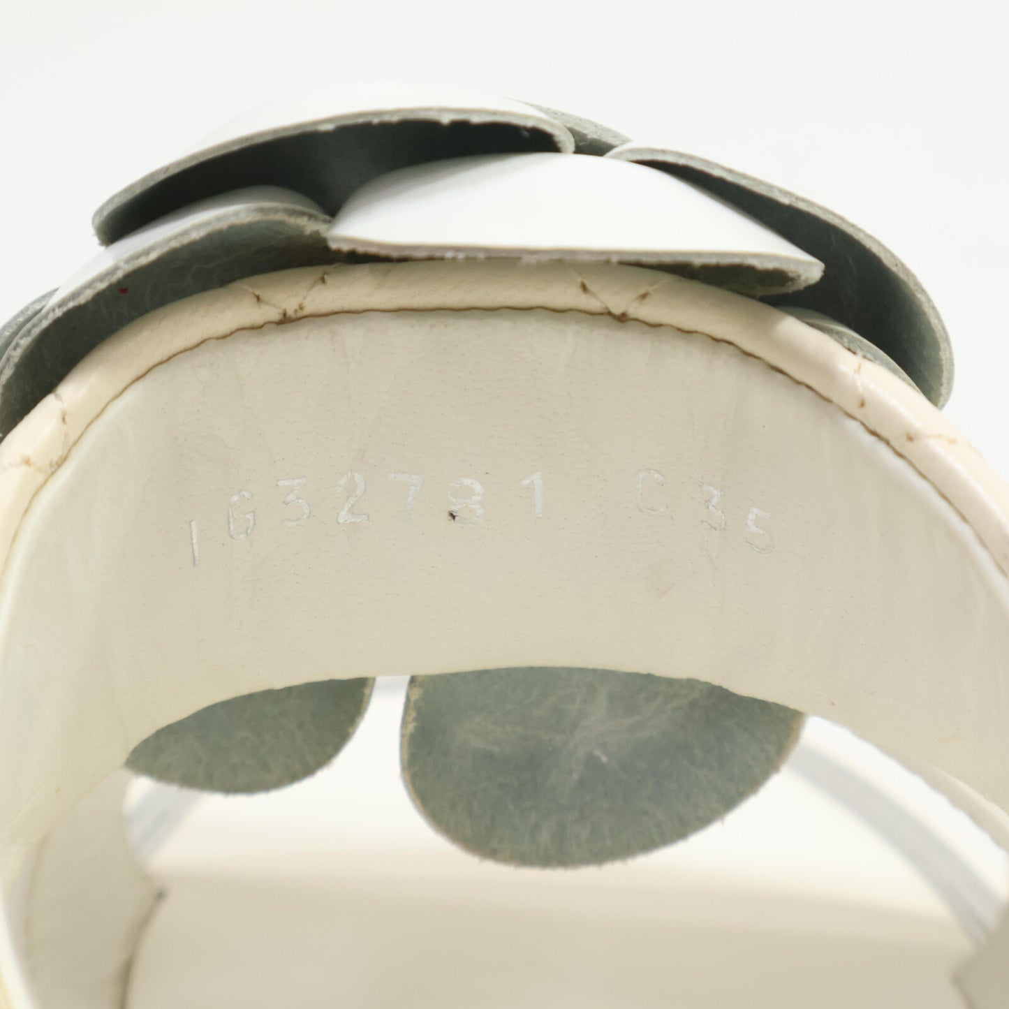 CHANEL シャネル 【美品】IG32781 カメリアモチーフ キルティングレザー チャンキーヒール サンダル シューズ 35C