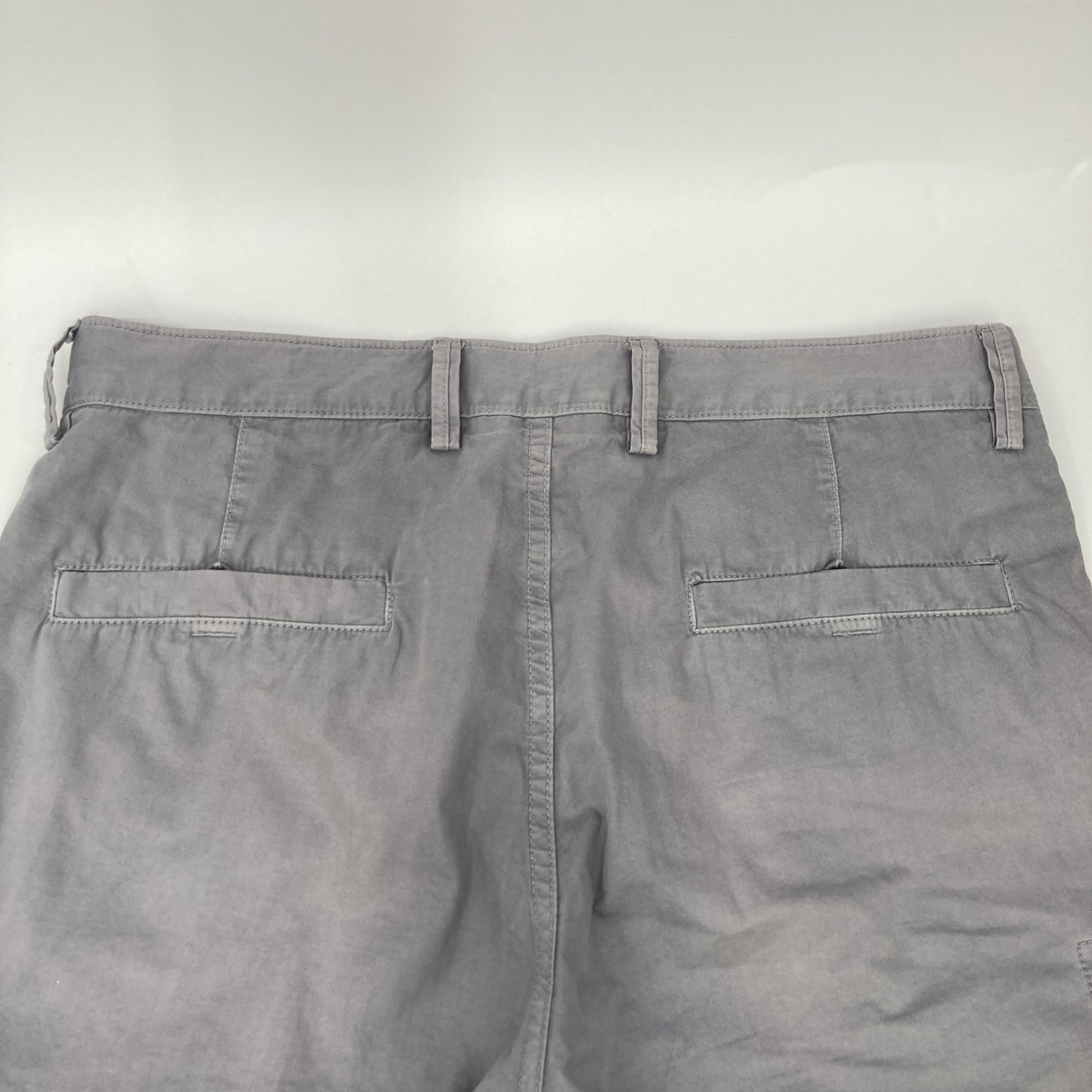 STONE ISLAND ストーンアイランド 【国内正規】6415LS2WN Cargo Shorts カーゴ ショートパンツ/ ボトムス 31