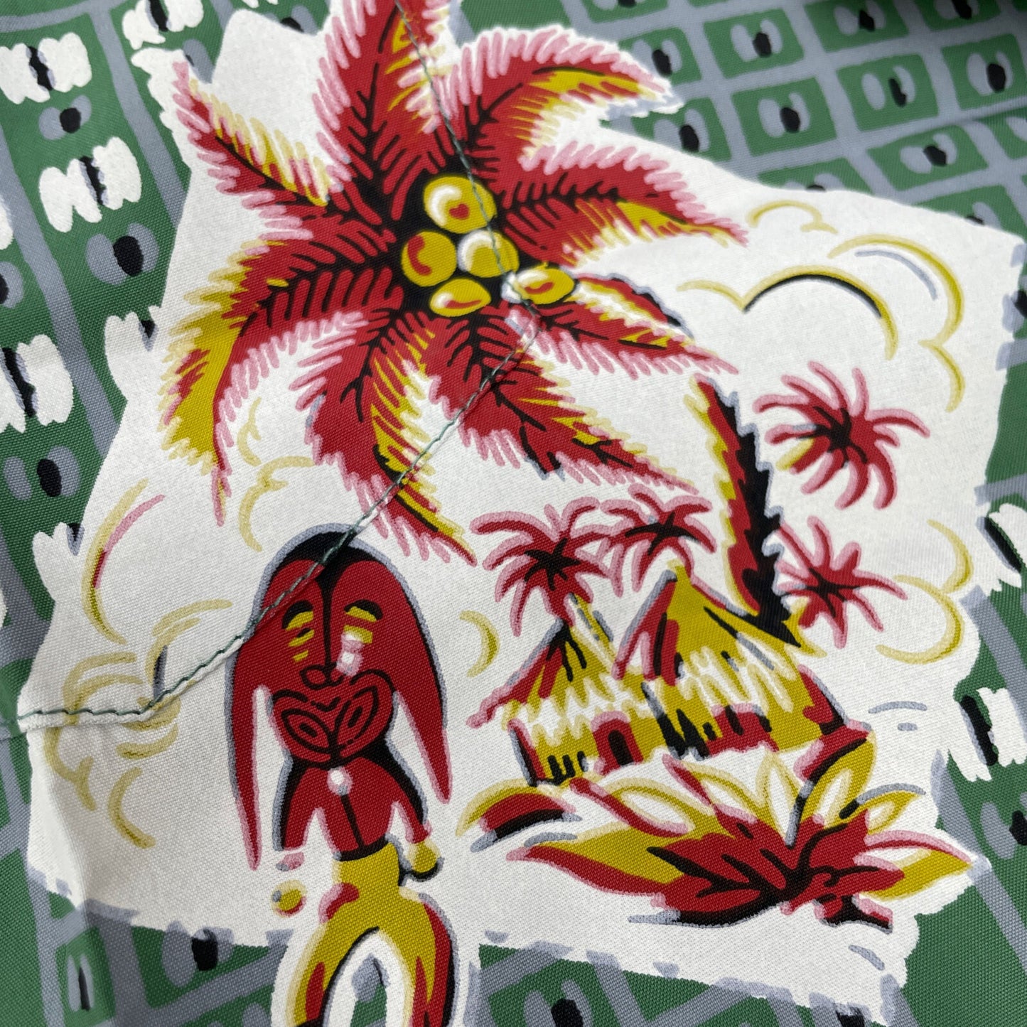 SUN SURF サンサーフ SS37459 COCONUT TREE SQUARES トップス L