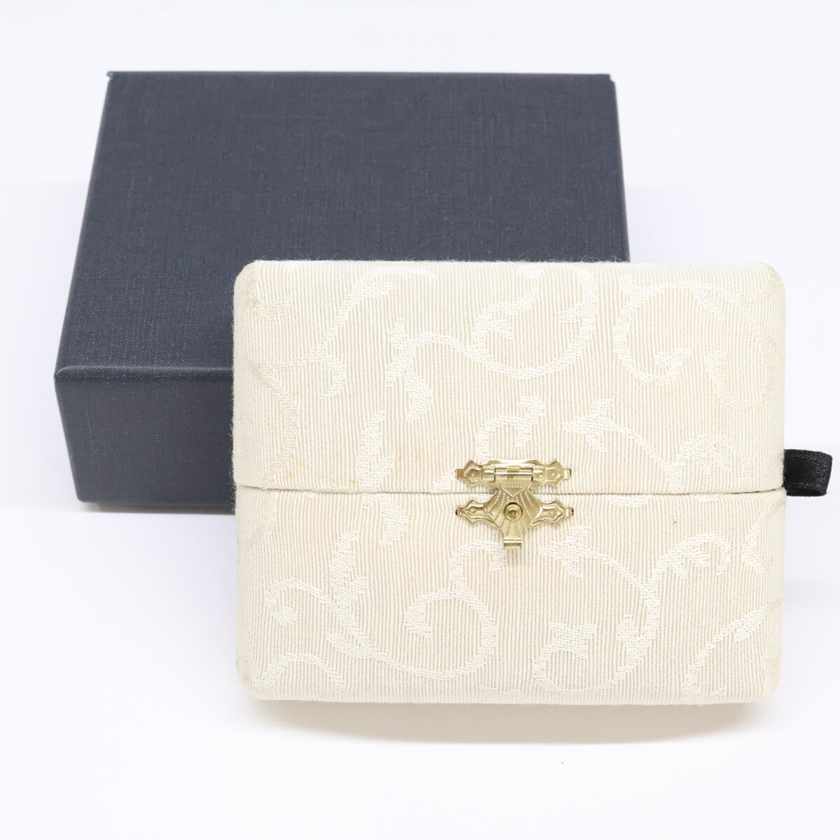 Yoshinob ヨシノブ 美品 AbHeri アベリ PT850xPT900 AM0.01ct D0.04ct リボン ネックレス