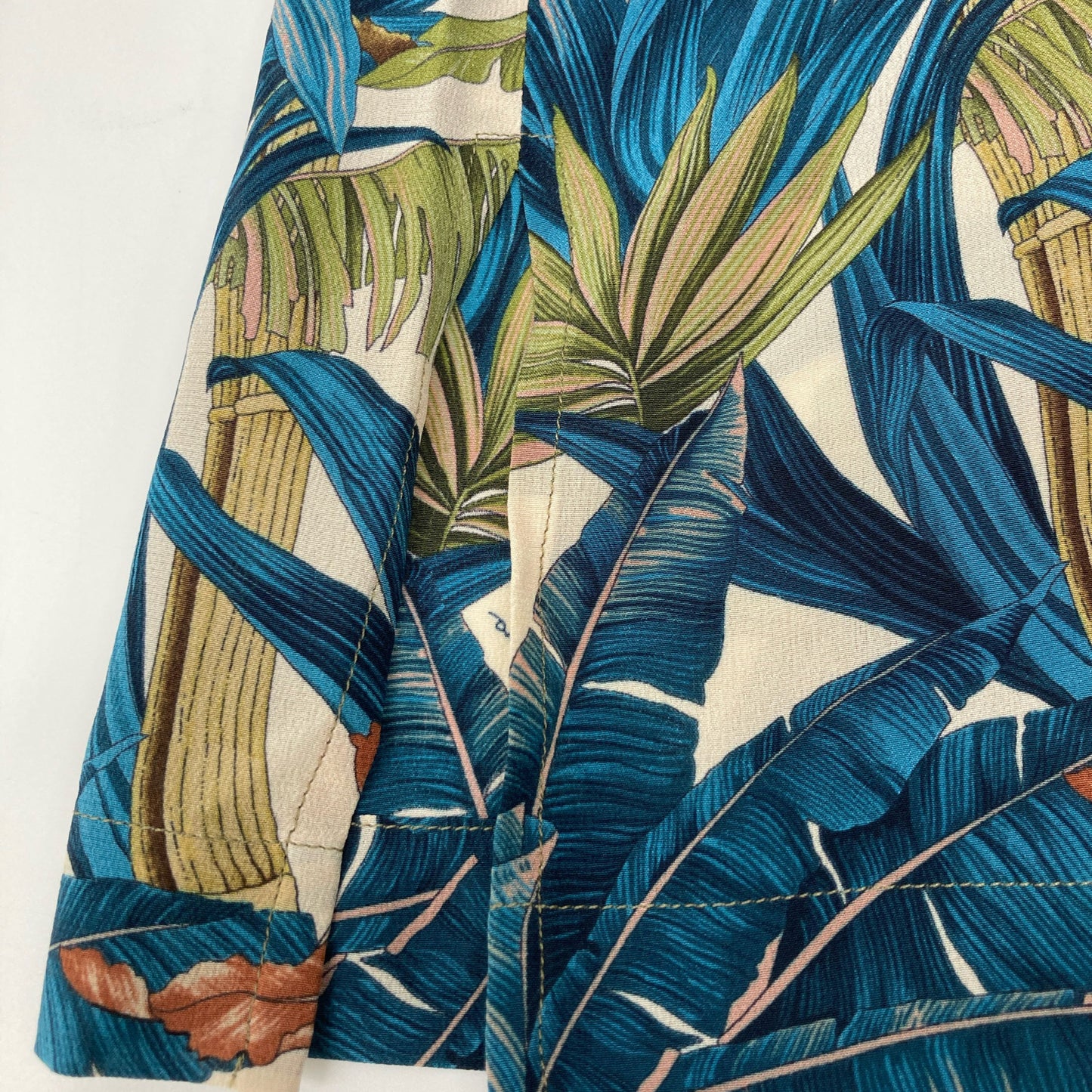 Salvatore Ferragamo サルヴァトーレフェラガモ ブルー 7958-094 19年 ボタニカル シルクプリント カットソー トップス 38