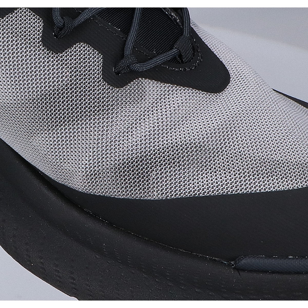 UNDER ARMOUR アンダーアーマー 【美品】6006062-001 UA NOVA UAノヴァ スニーカー シューズ US M11/W12.5