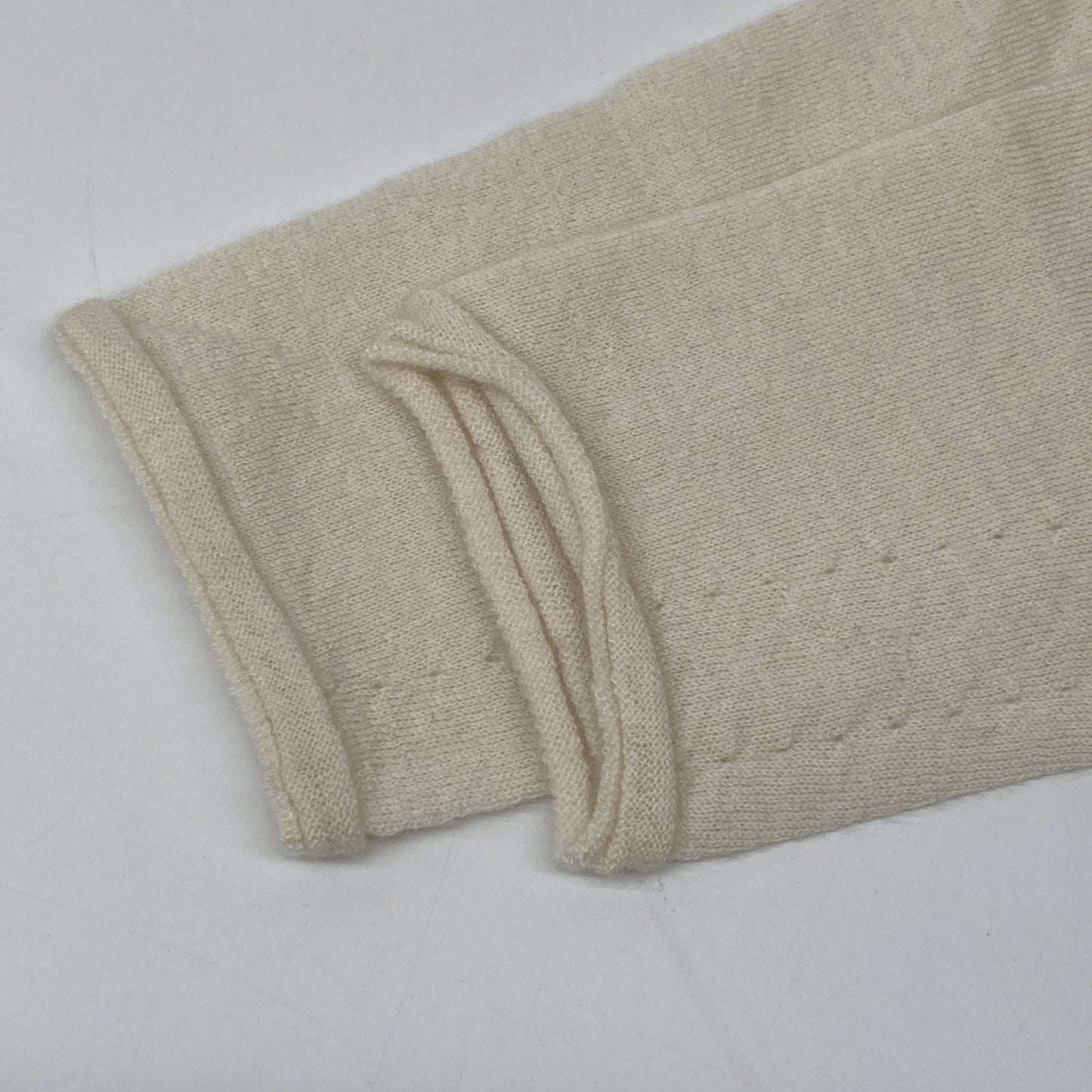 TOYOBOSHI トウヨウボウシ 糸衣 CHAUSU ホワイト 13IT-AC6001 カシミヤ100 トップス トップス 1