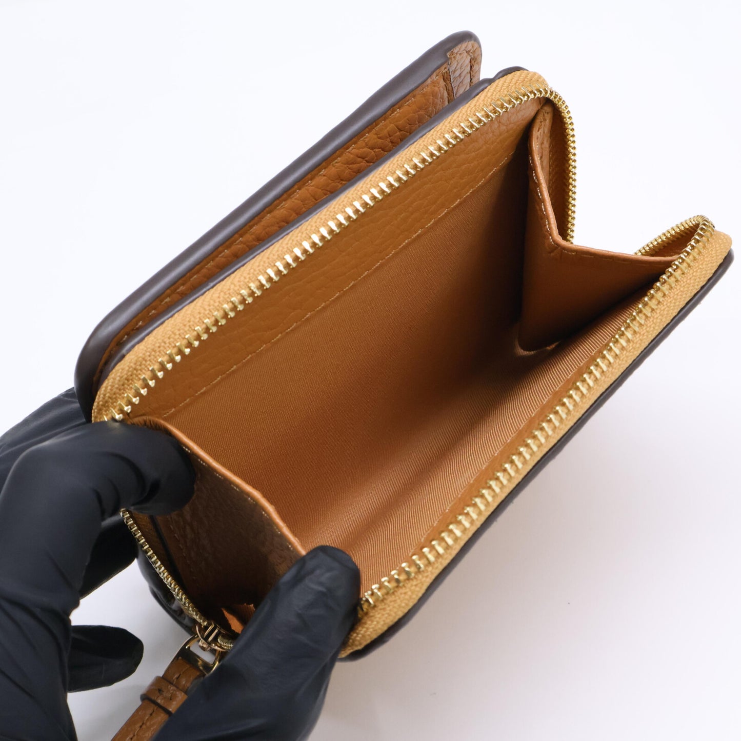 Tory Burch トリーバーチ 【新品同様】146463 THEA BI FOLD WALLET ティア レザー バイフォールド ウォレット 二つ折り財布(小銭入れあり)