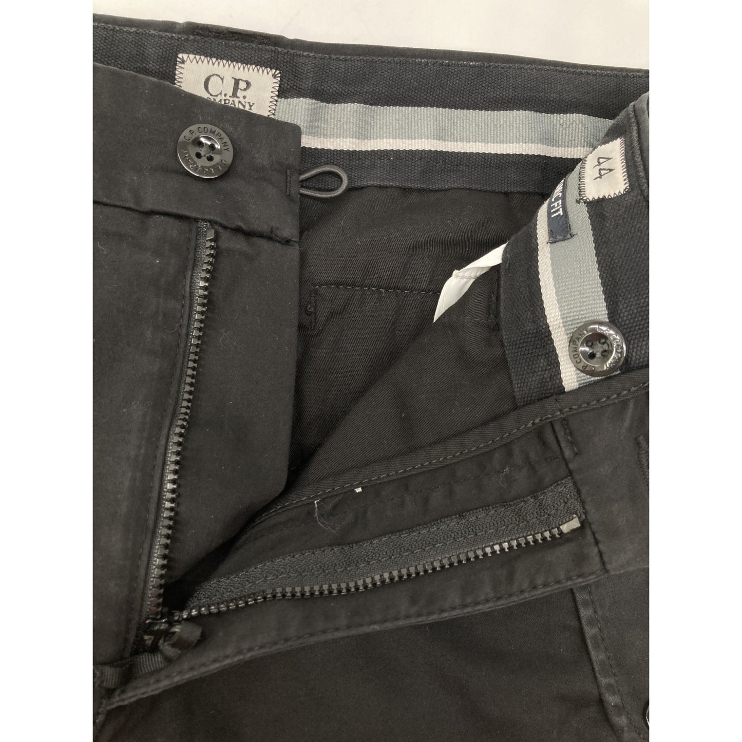 C.P.COMPANY シーピーカンパニー ブラック 12CMPA058A ストレッチサテン ユーティリティ ファブリックパンツ ボトムス 44