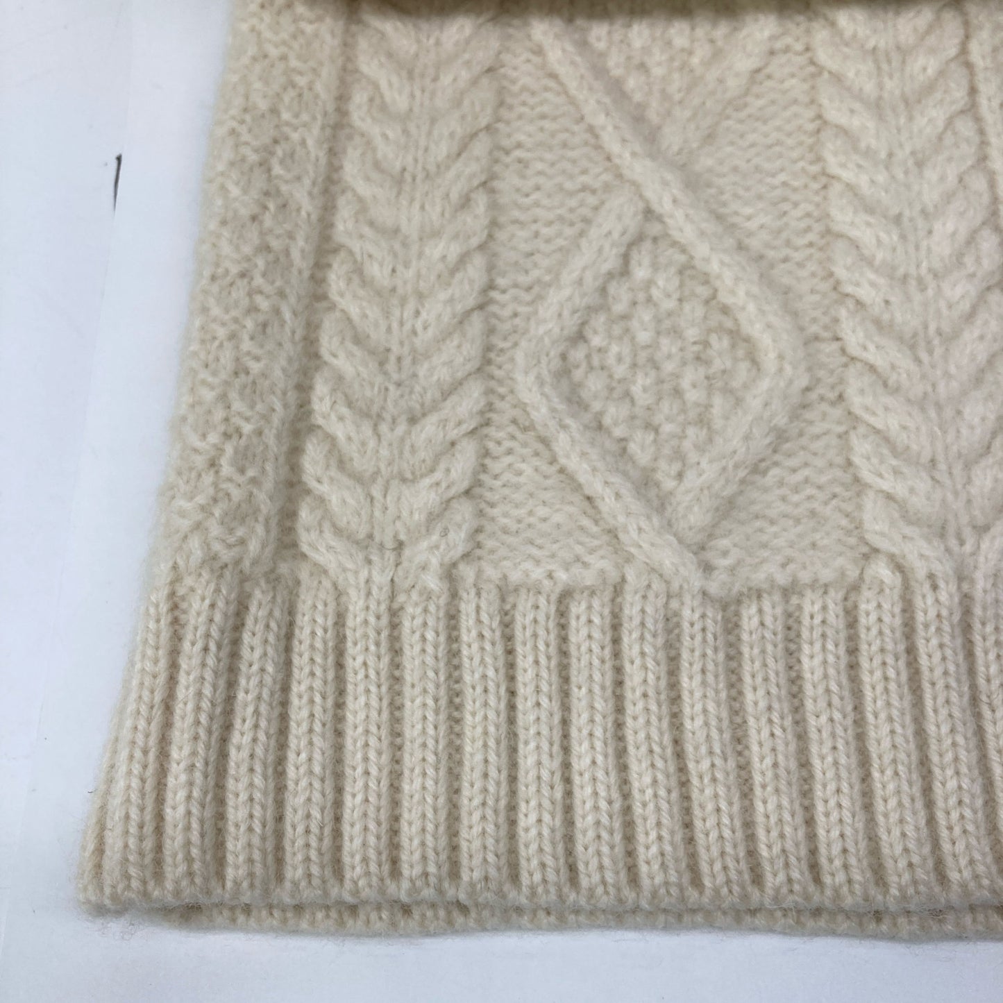 Brooks Brothers ブルックスブラザーズ 100211897 ホワイト ウール100 アランケーブル クルーネックセーター トップス M