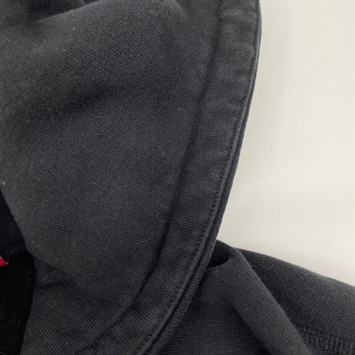 Supreme シュプリーム 23FW ブラック×イエロー コットン フロントロゴ Varsity Hooded Sweatshirt トップス M