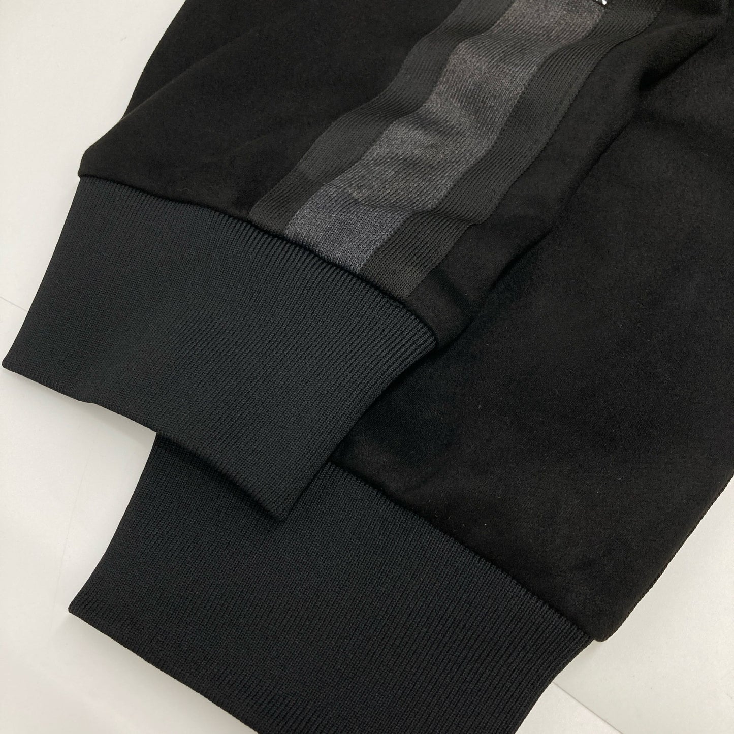 1piu1uguale3 ウノピゥウノウグァーレトレ 【GOLF】【×Del Piero】GDP015 24AW ブラック ACTIVE SUEDE RIB イージーパンツ ボトムス V