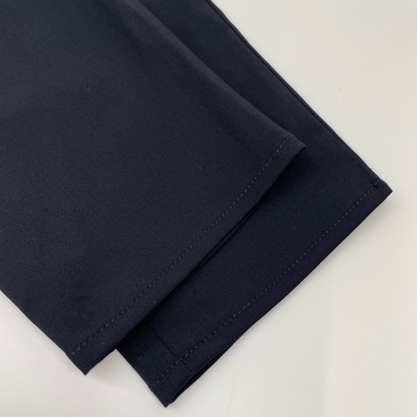 YCHAI イカイ ネイビー ウォッシャブルポリウールストレッチトロピカル5ポケットパンツ ボトムス 32