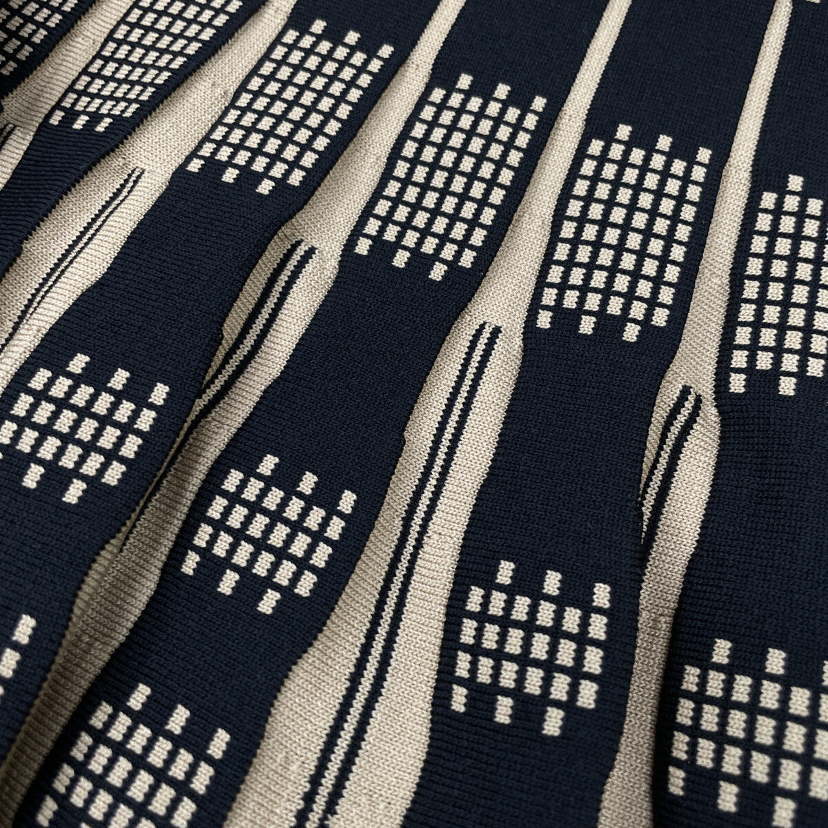 ADORE アドーア 531-0174308 ブラック×ベージュ ジャガードプリーツニットワンピース ワンピース 38