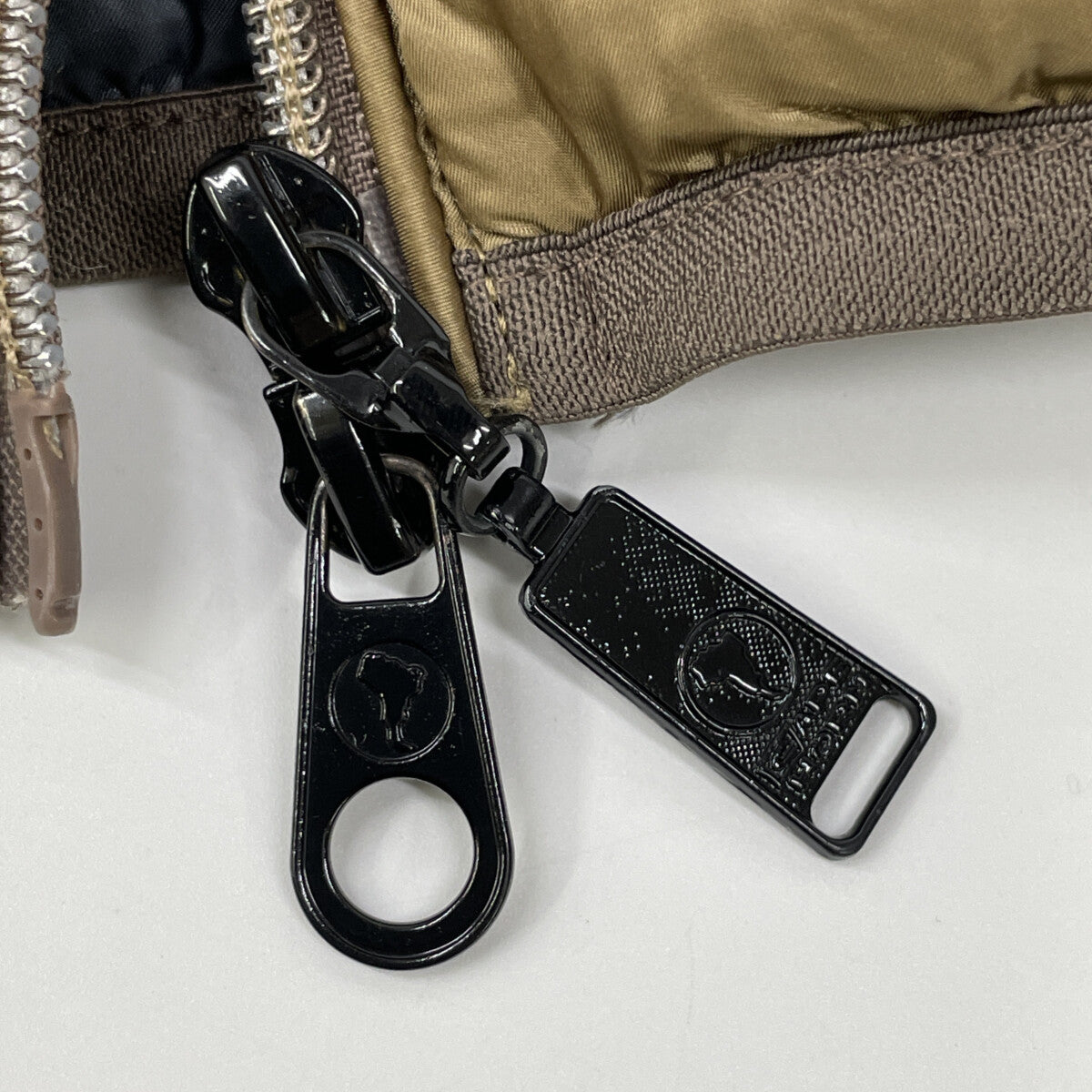 CAPE HORN ケープホーン 12550 STELLA/ステラ ゴールドブラウン ナイロン フーデッドショートダウンジャケット ジャケット 40