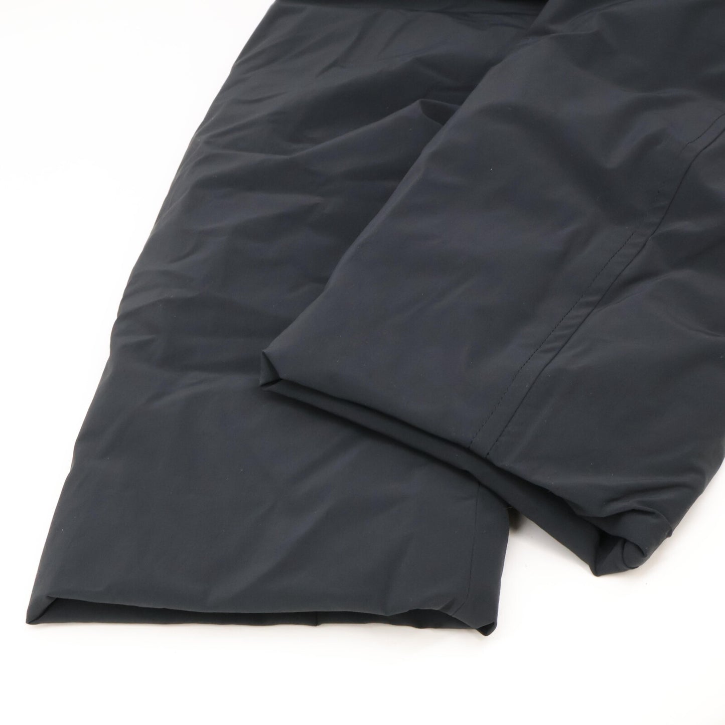 1piu1uguale3 ウノピゥウノウグァーレトレ MRC153 23AW ブラック DROP CHESTER DOWN ダウンチェスターコート コート VI