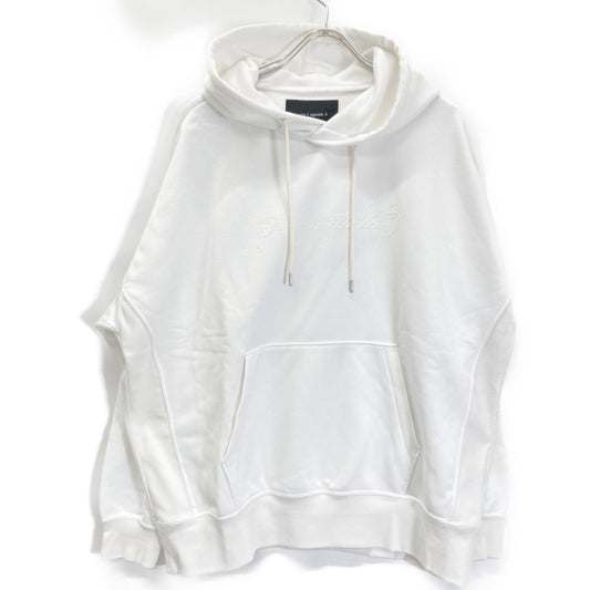 1piu1uguale3 ウノピゥウノウグァーレトレ MRB566 ホワイト BACK LEAF PULLOVER PARKA バックリーフプルオーバーパーカ トップス Ⅲ