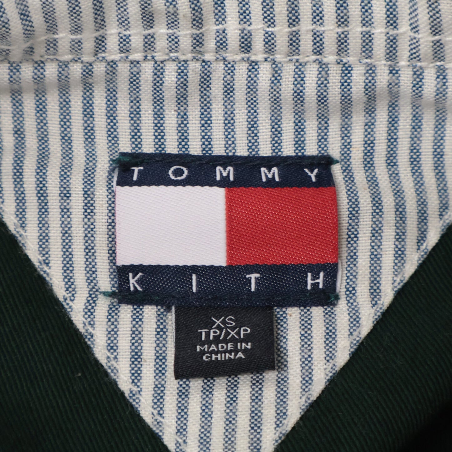 TOMMY HILFIGER トミーヒルフィガー ×KITH ﾏﾙﾁｶﾗｰ ｺｯﾄﾝ ﾎﾞﾀﾝﾀﾞｳﾝｼｬﾂ トップス XS