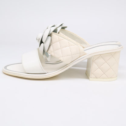 CHANEL シャネル 【美品】IG32781 カメリアモチーフ キルティングレザー チャンキーヒール サンダル シューズ 35C