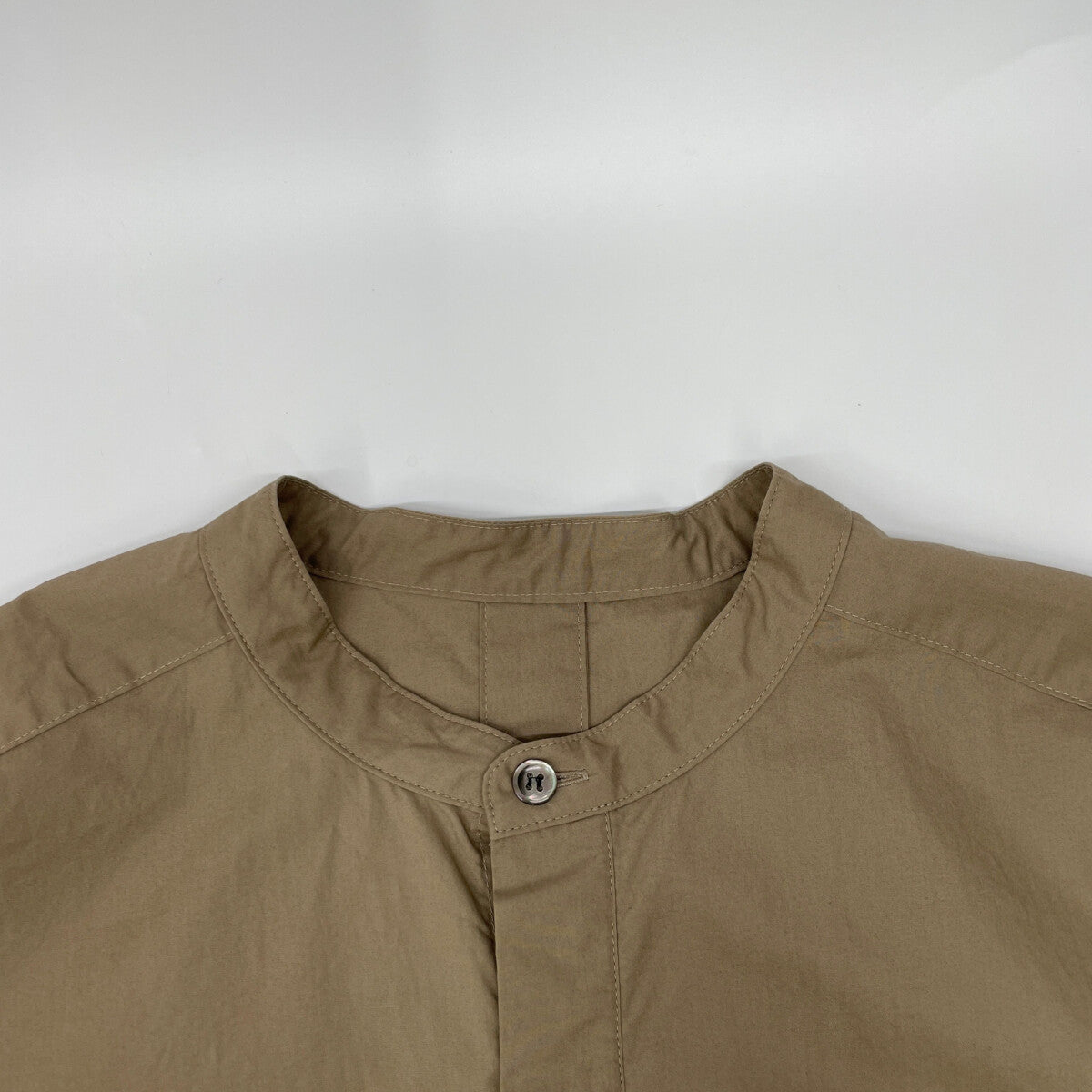 UNIVERSAL TISSU ユニバーサルティッシュ UT211SH009 beige ﾅﾁｭﾗﾙﾀｲﾌﾟﾗｲﾀｰ ﾊﾞﾝﾄﾞｶﾗｰﾛﾝｸﾞｼｬﾂ トップス 表記なし