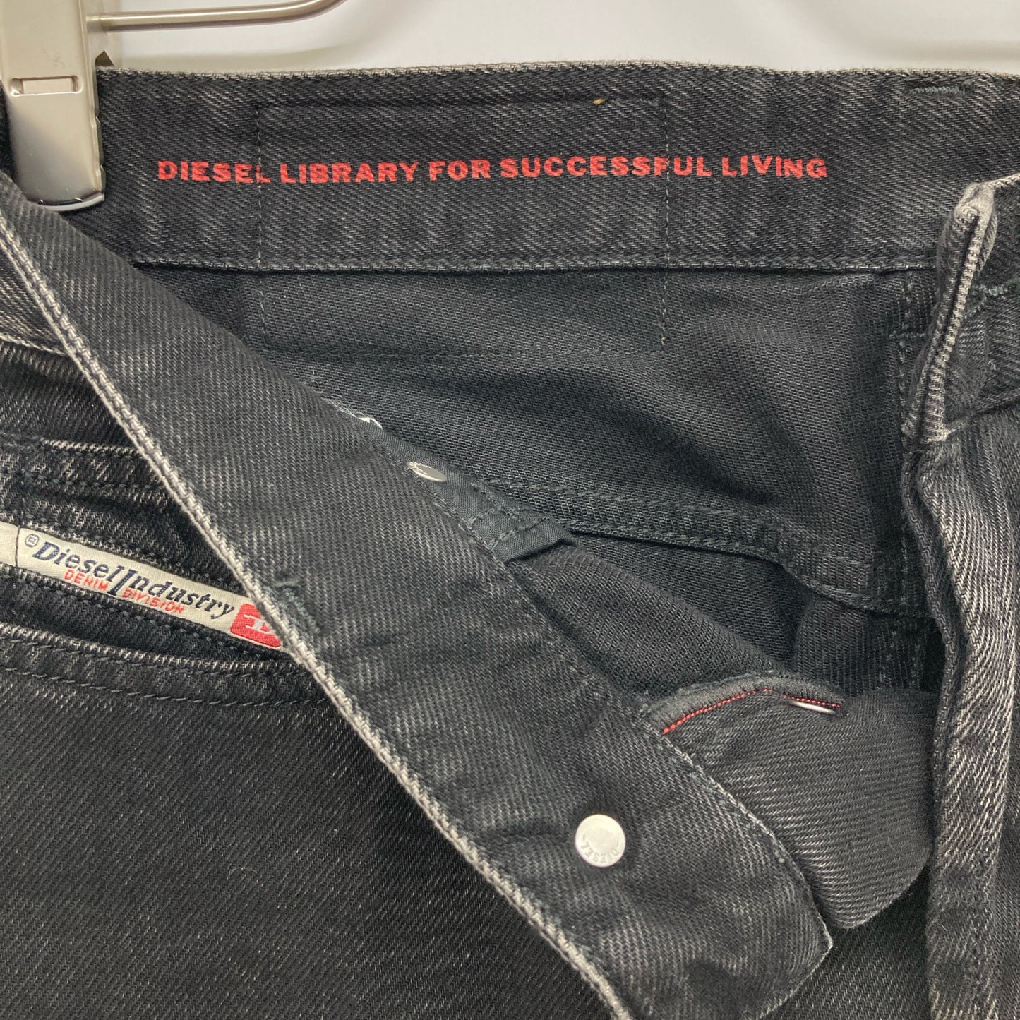 DIESEL ディーゼル 2001 D-MACRO ﾌﾞﾗｯｸ ﾙｰｽﾞ ｽﾄﾚｰﾄﾃﾞﾆﾑﾊﾟﾝﾂ ボトムス 26
