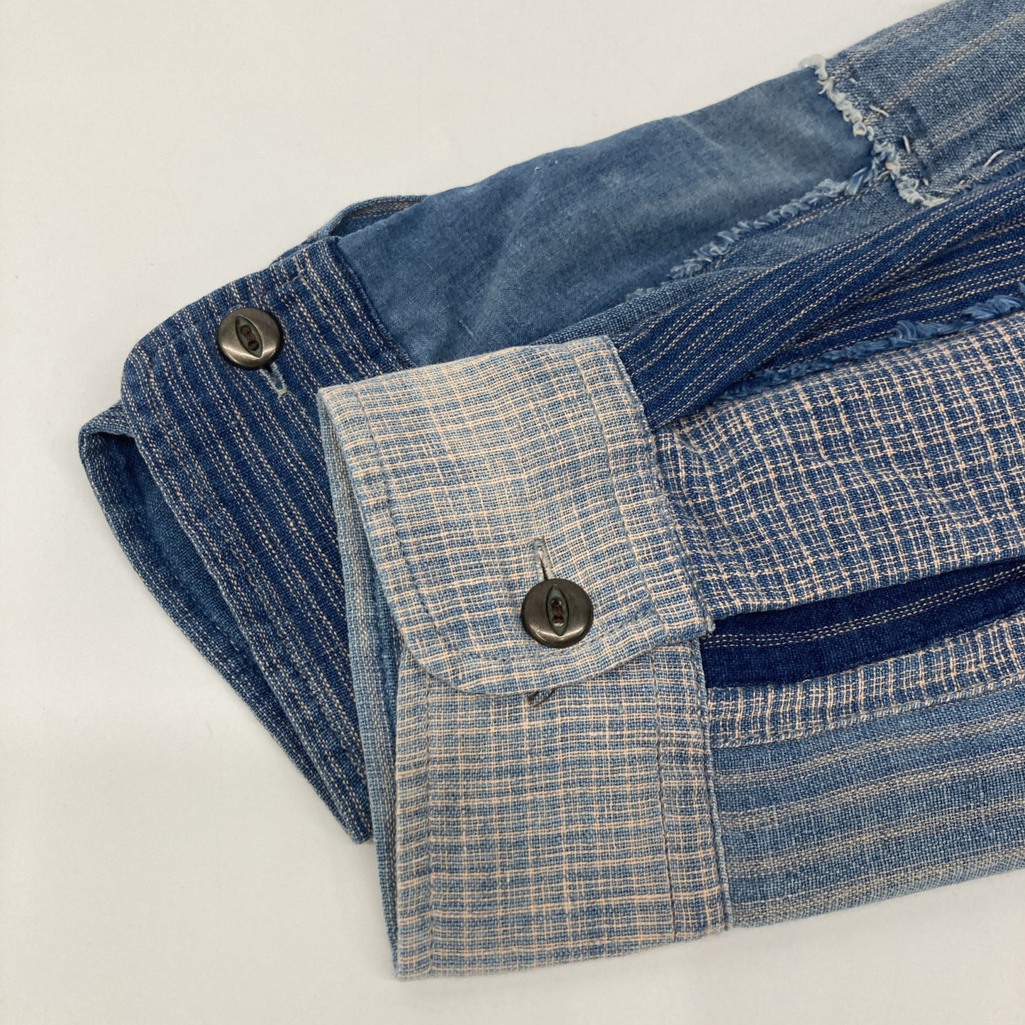 RRL ダブルアールエル ﾘﾐﾃｯﾄﾞｴﾃﾞｨｼｮﾝ ﾌﾞﾙｰ×ｲﾝﾃﾞｨｺﾞ ﾊﾟｯﾁﾜｰｸ ﾃﾞﾆﾑ刺し子 ｼｬﾂ トップス M