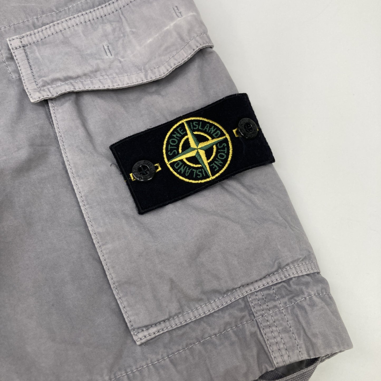 STONE ISLAND ストーンアイランド 【国内正規】6415LS2WN Cargo Shorts カーゴ ショートパンツ/ ボトムス 31