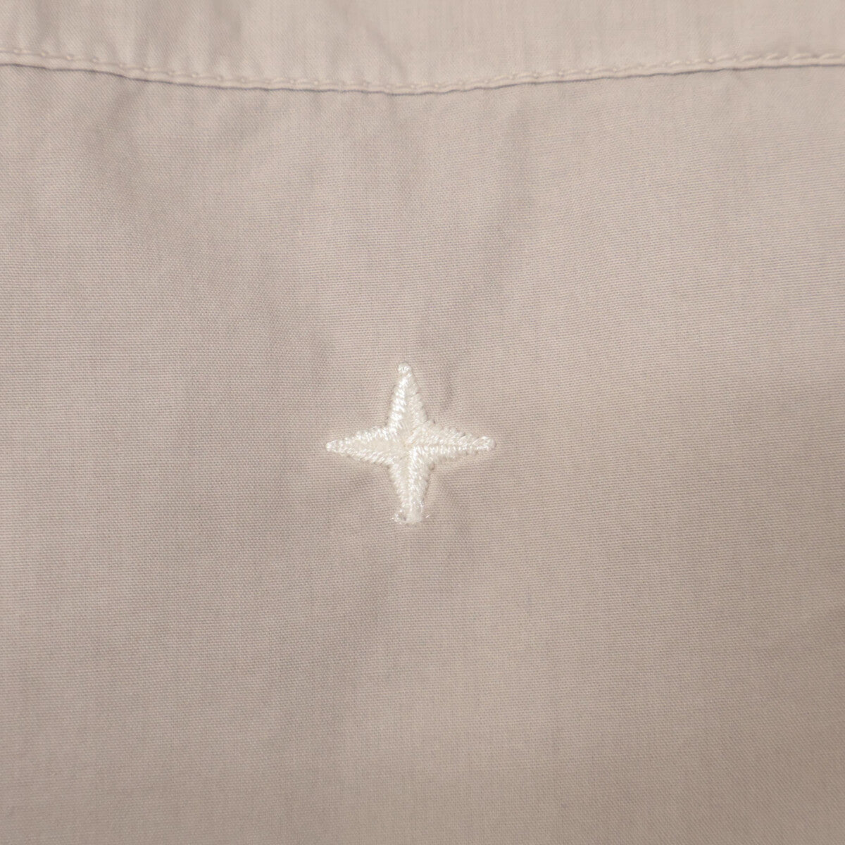 STONE ISLAND ストーンアイランド 671511101 ワンポイント刺繍 シャツ トップス M