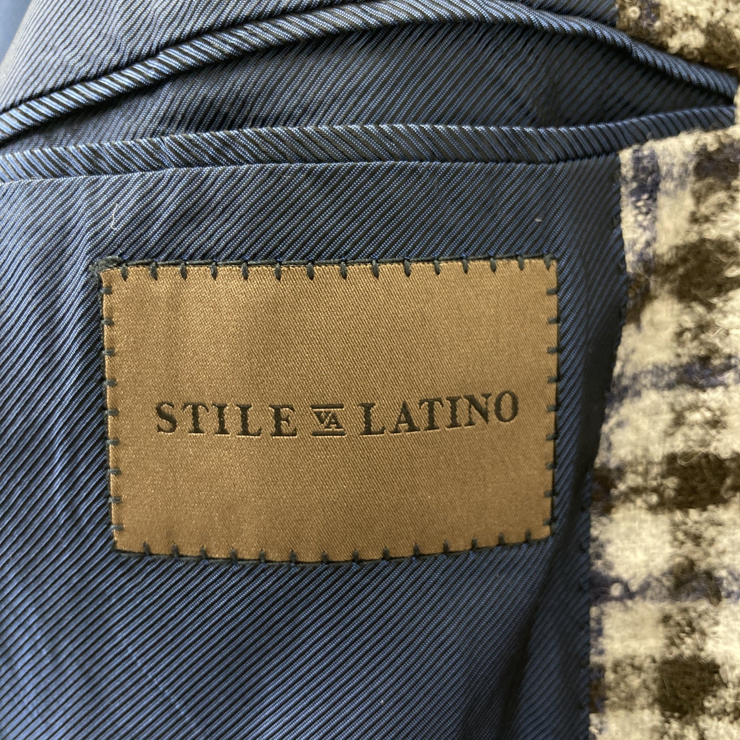 STILE LATINO スティレラティーノ 美品 シングルテーラードジャケット ジャケット 42