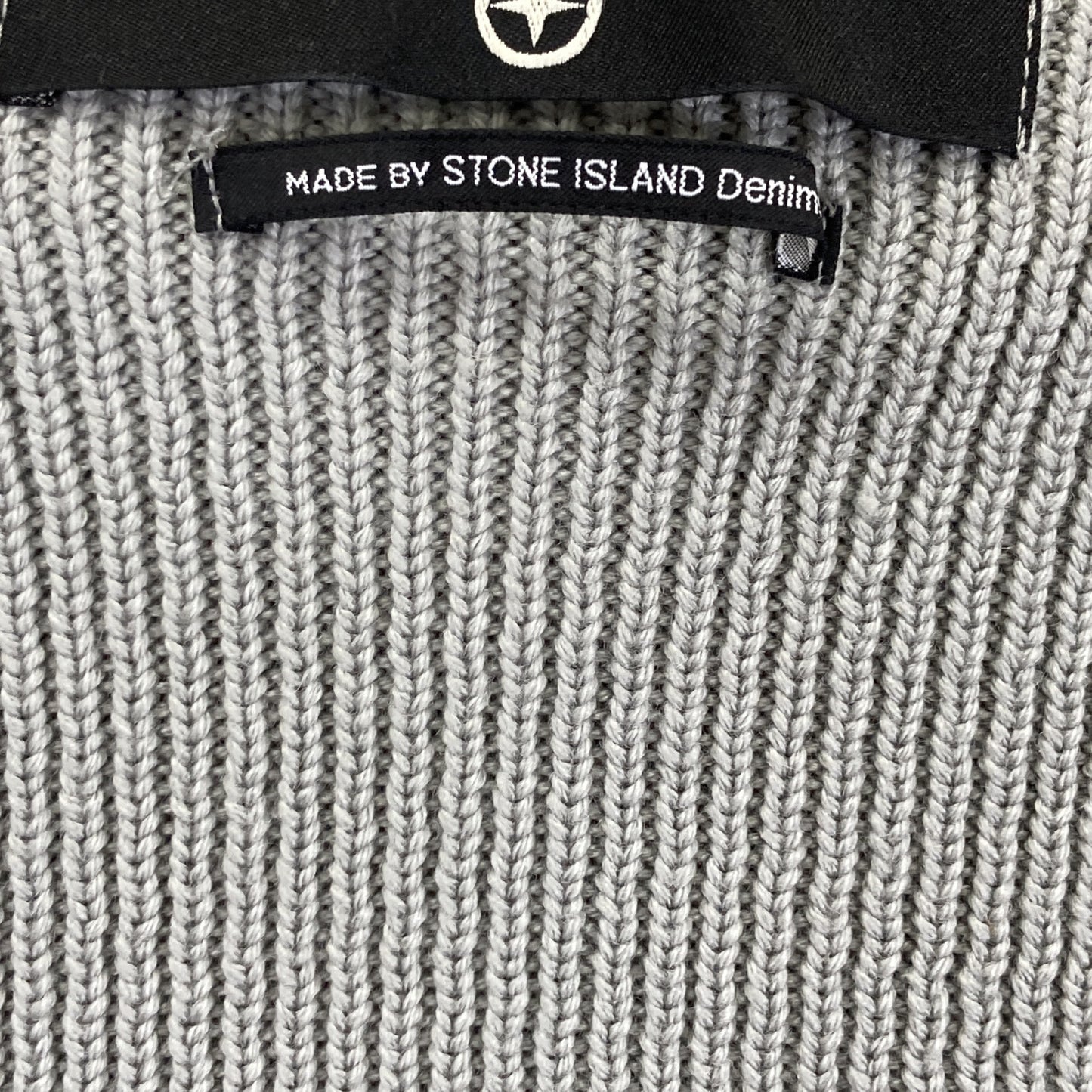 STONE ISLAND ストーンアイランド 45145180 ｸﾞﾚｰ ｼﾞｯﾌﾟｱｯﾌﾟ ﾆｯﾄ トップス Ｓ