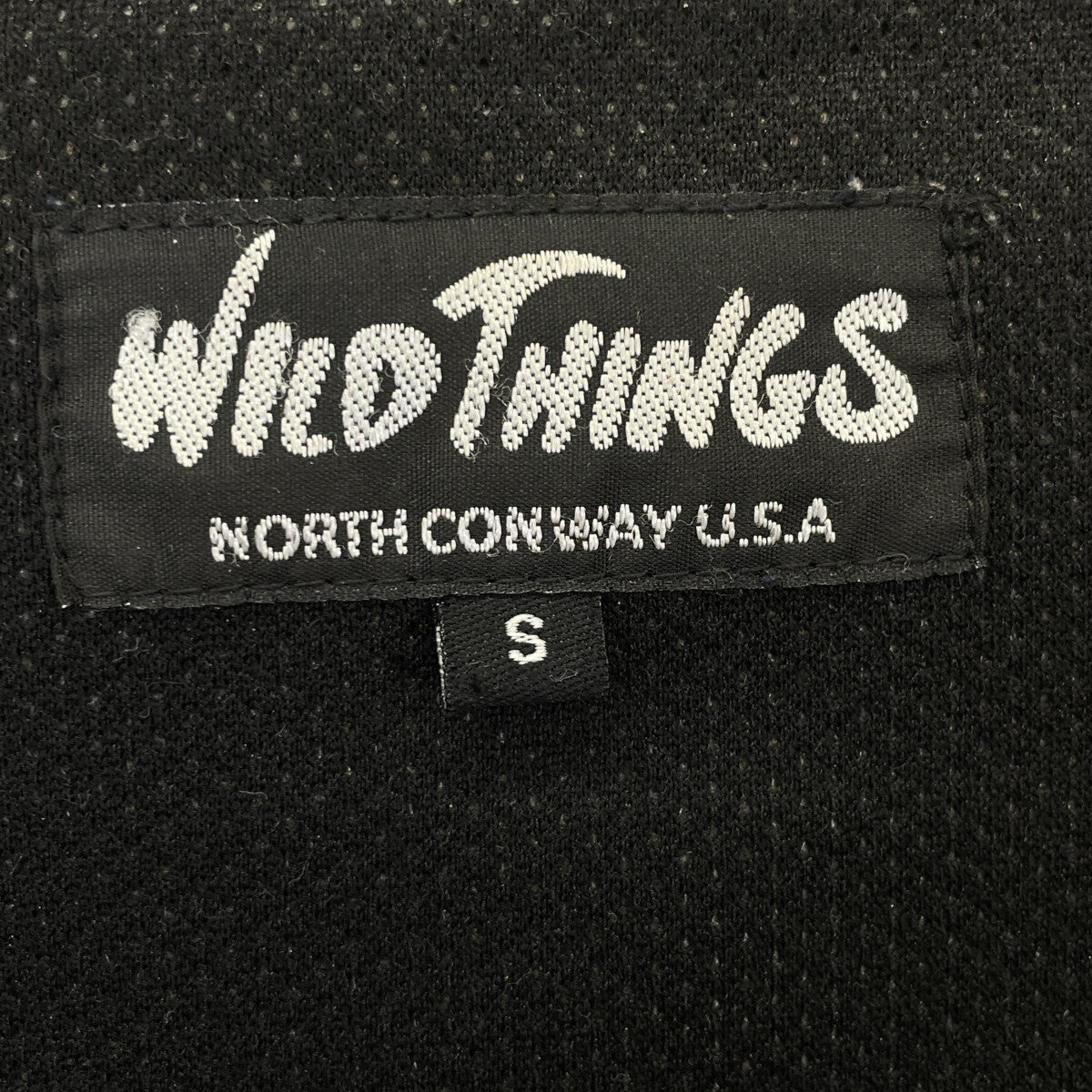 WILD THINGS ワイルドシングス ﾌﾞﾗｯｸ ﾎﾟﾘｴｽﾃﾙ ｺｰﾁｼﾞｬｹｯﾄ ジャケット S