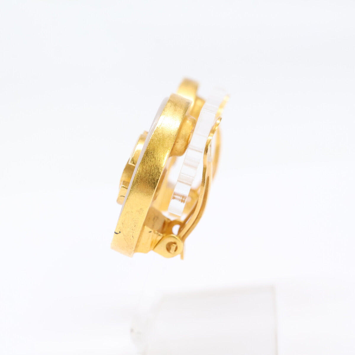 CHANEL シャネル 95A ココマーク シェル サークル イヤリング