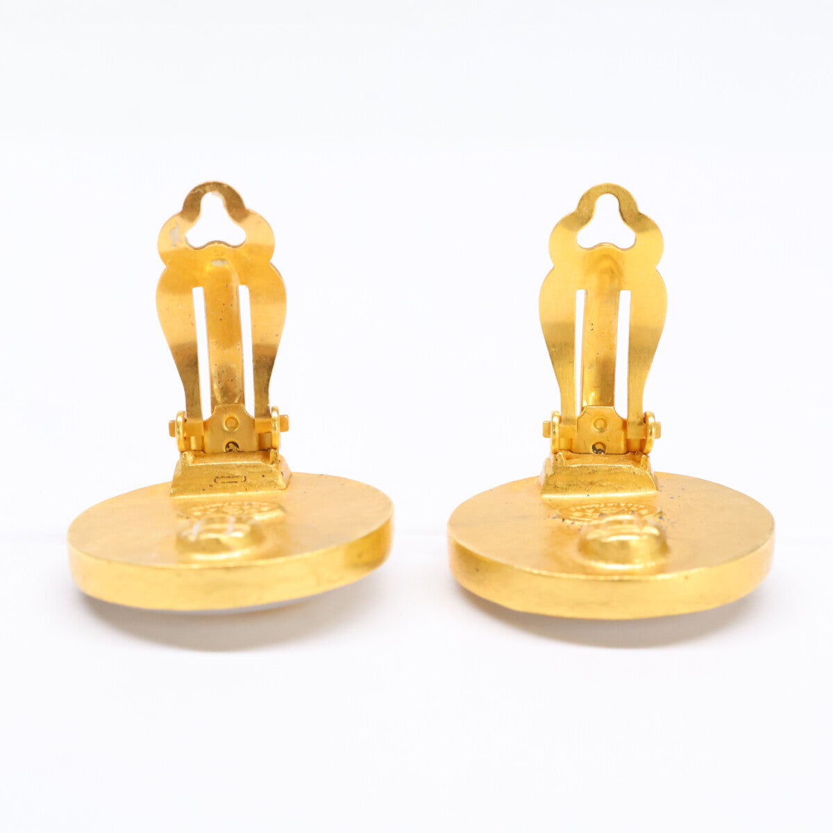 CHANEL シャネル 95A ココマーク シェル サークル イヤリング