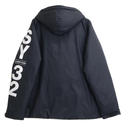 SY32 by SWEET YEARS エスワイサーティトゥーバイスウィートイヤーズ 13483 ﾌﾞﾗｯｸ SHIELD LOGO INSULATION JACKET ジャケット XL