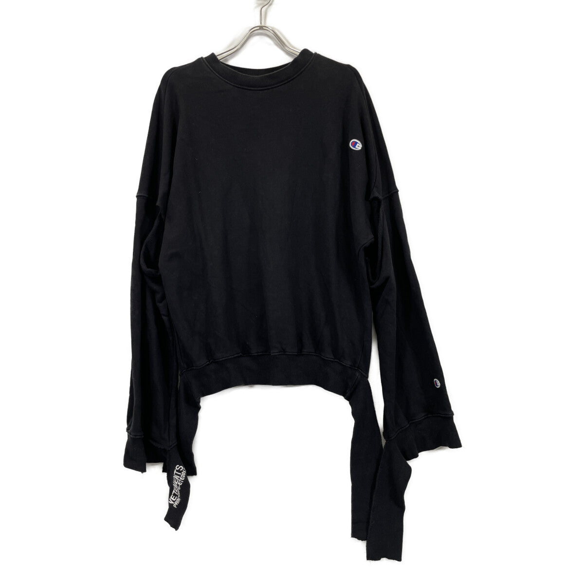 VETEMENTS ヴェトモン 【×Champion】ﾌﾞﾗｯｸ CUTOUT NECKLINE SWEAT SHIRT トップス S