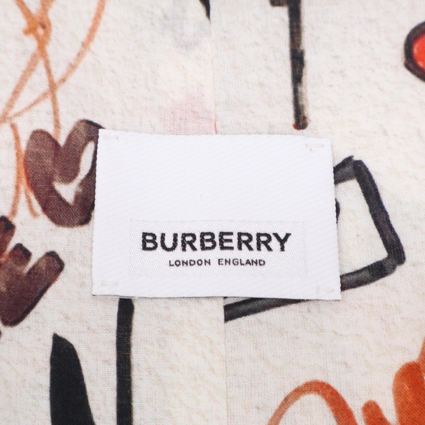 BURBERRY バーバリー ﾍﾞｰｼﾞｭ ﾃｨｯｼ期 ｸﾞﾗﾌｨｯｸ ｺｰﾄ コート 48