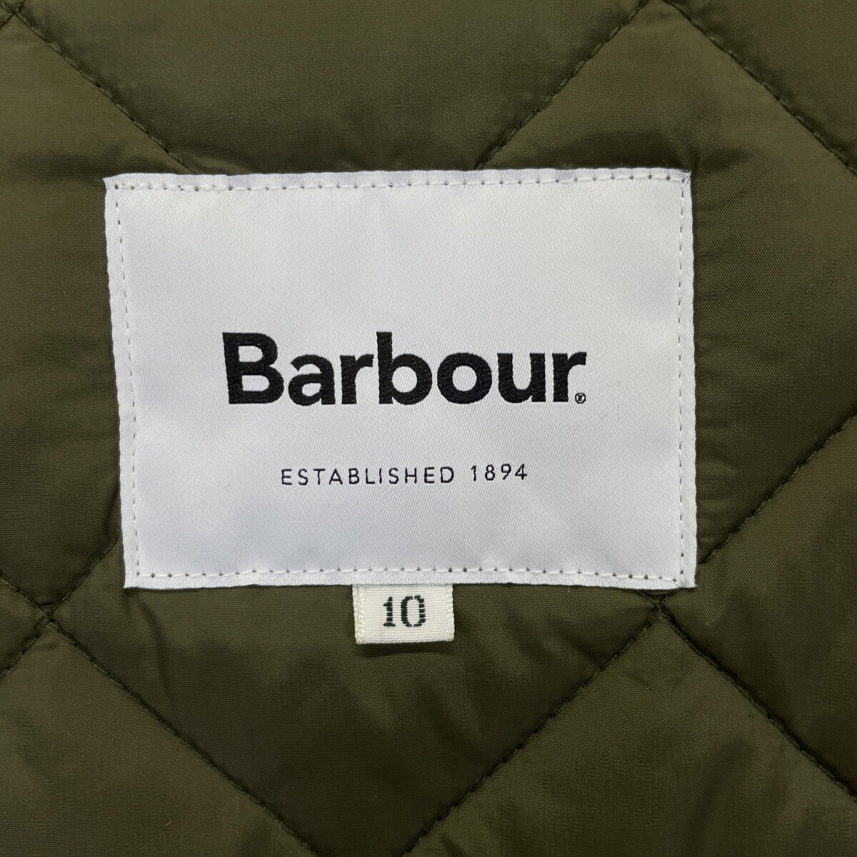 Barbour バブアー 2102002 ｶｰｷ ﾉｰｶﾗｰ ｷﾙﾃｨﾝｸﾞ ｺｰﾄ コート 10