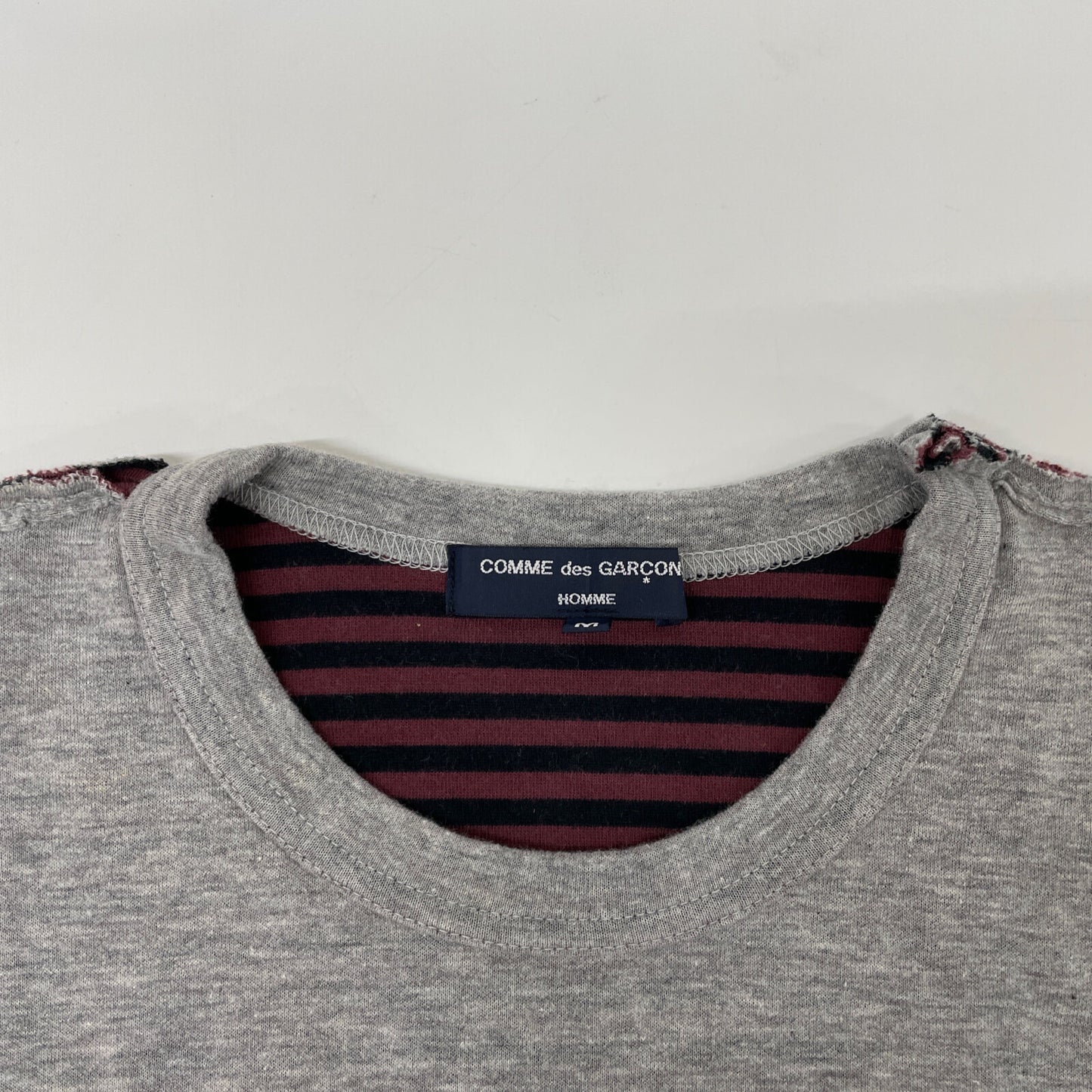 COMMEdesGARCONS HOMME コムデギャルソンオム ｸﾞﾚｰ AD2004 HO-T028 ﾎﾞｰﾀﾞｰ ｲﾝｻｲﾄﾞｱｳﾄ Tｼｬﾂ トップス M