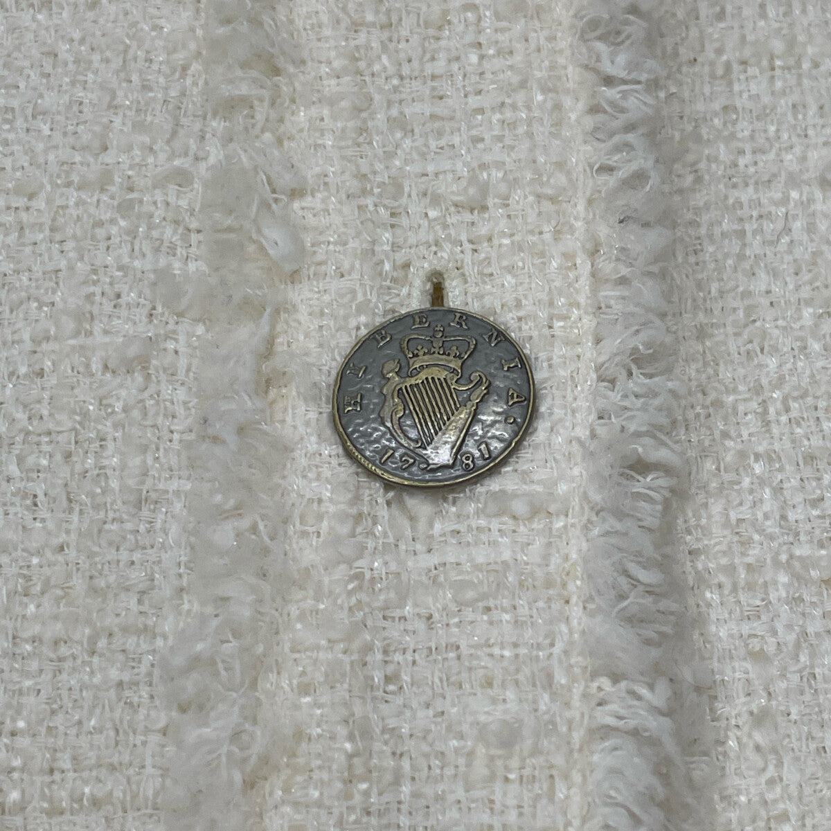 DRESSTERIOR ドレステリア 085-46001 ﾎﾜｲﾄ ﾌﾘﾝｼﾞﾂｨｰﾄﾞｼﾞｬｹｯﾄ ジャケット 36