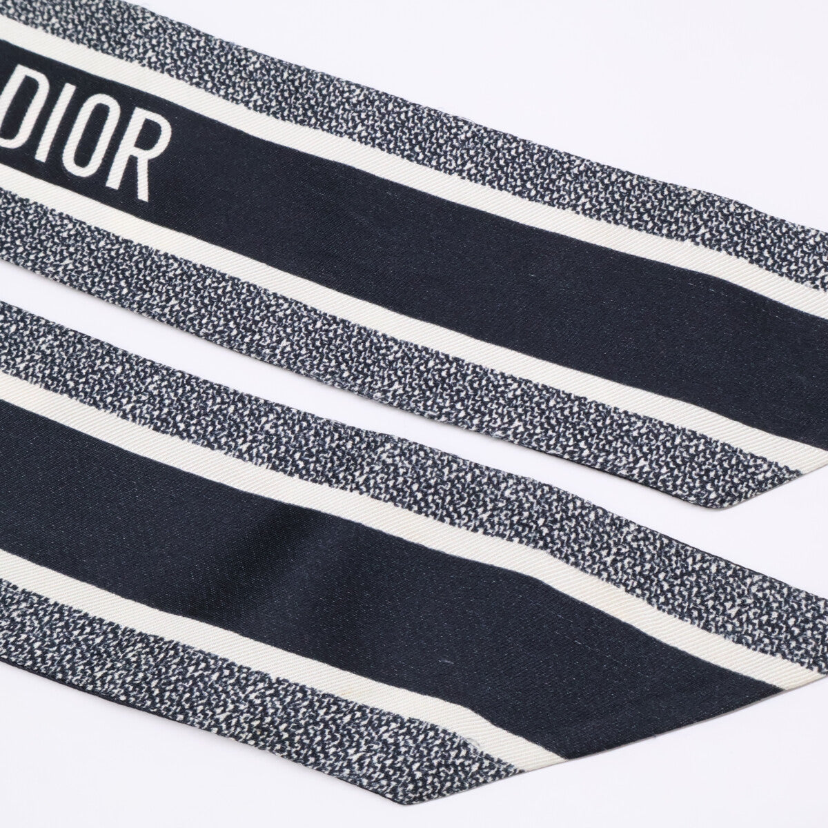 Christian Dior クリスチャンディオール 24FCO106I606 D-Floral Dフローラル ミッツァ ロゴ スカーフ