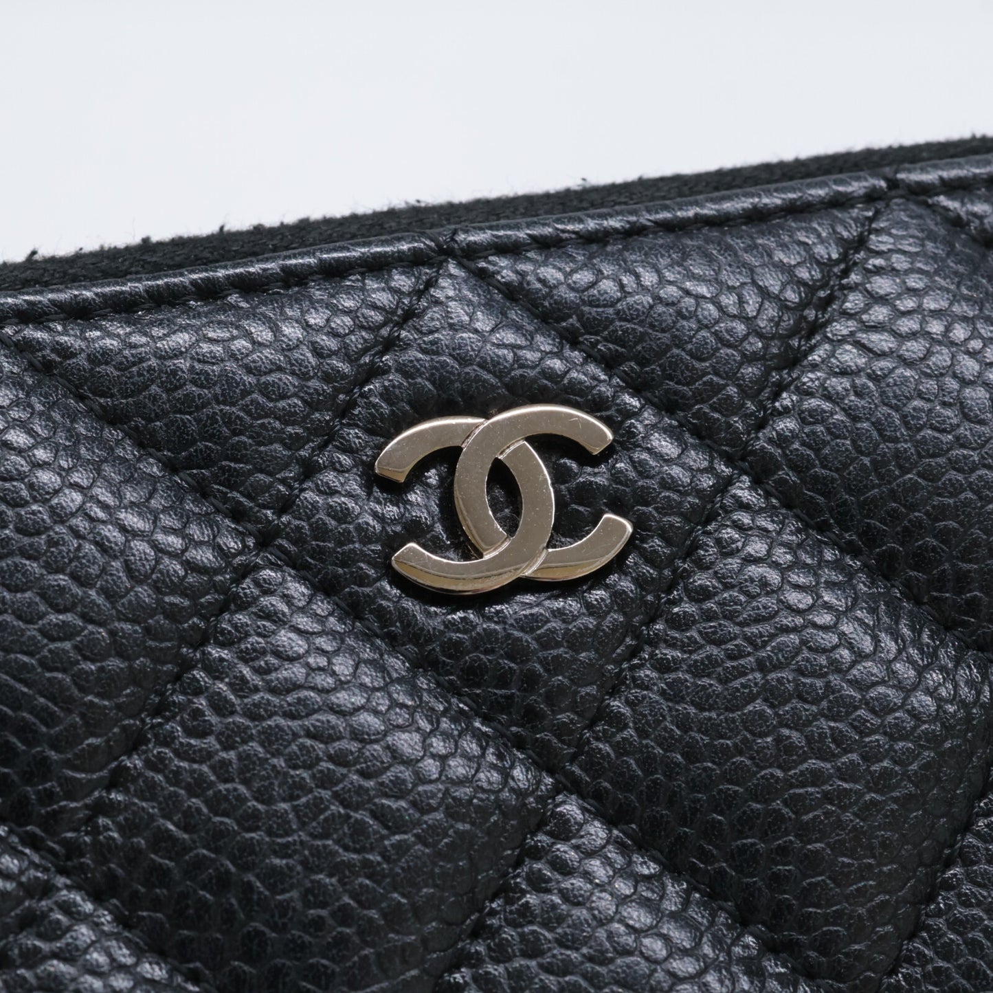 CHANEL シャネル 16番台 AP0242 キャビアスキン クラシック ロングジップウォレット 長財布（小銭入れあり）