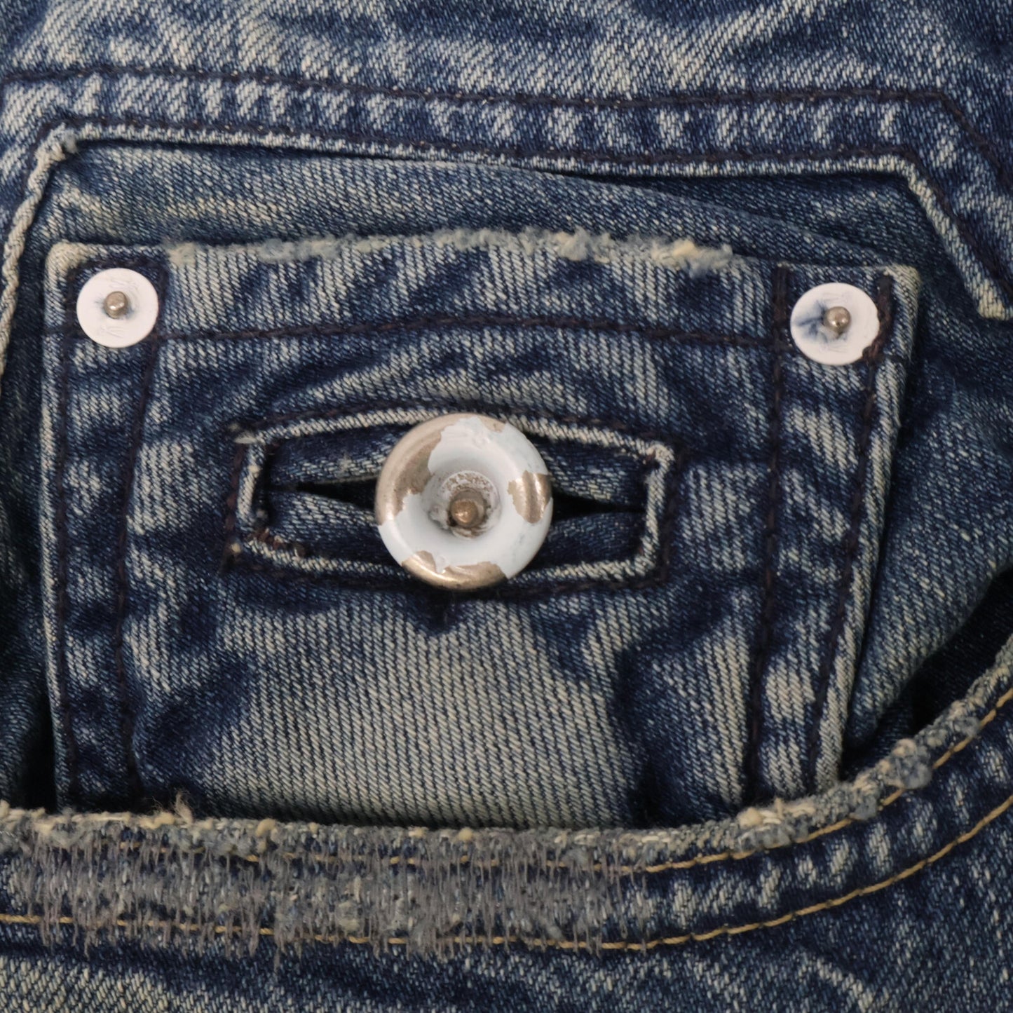 DENHAM デンハム 20年 MIJHW CROSSBACK ｷｬﾛｯﾄﾌｨｯﾄ ﾃﾞﾆﾑ ボトムス 27