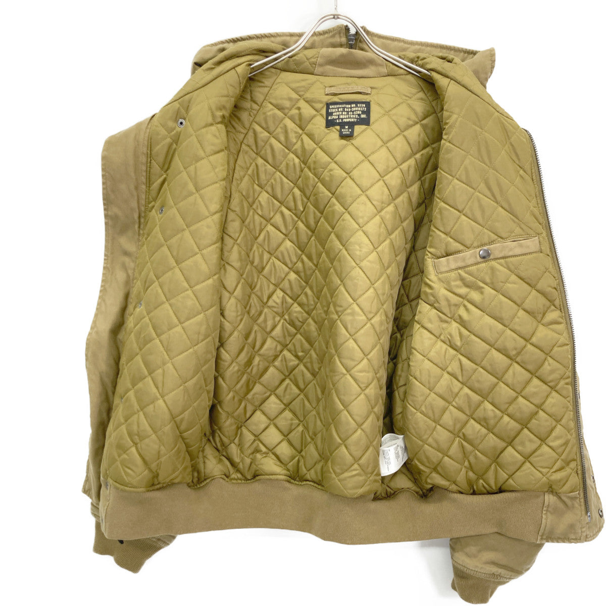 ALPHA INDUSTRIES アルファインダストリーズ 849-38919372 ﾌﾞﾗｳﾝ 中綿 内ｷﾙﾃｨﾝｸﾞ ﾌｰﾄﾞｼﾞｬｹｯﾄ ジャケット M