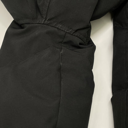 CANADA GOOSE カナダグース 2302JL ﾌﾞﾗｯｸ ﾏｯｹﾝｼﾞｰﾊﾟｰｶ ﾀﾞｳﾝｼﾞｬｹｯﾄ ジャケット XS