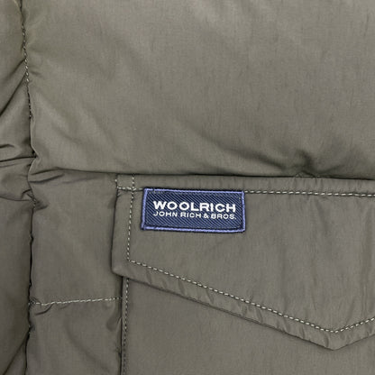 WOOLRICH ウールリッチ 1602163 ｶｰｷ ｺﾖｰﾃﾌｧｰ ﾀﾞｳﾝﾍﾞｽﾄ ベスト XS