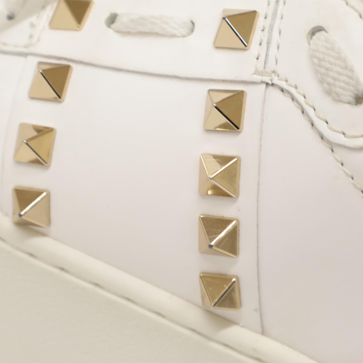 Valentino Garavani ヴァレンティノガラヴァーニ ロックスタッズ アンタイトルド フラットフォーム カーフスキン スニーカー シューズ 36 1/2