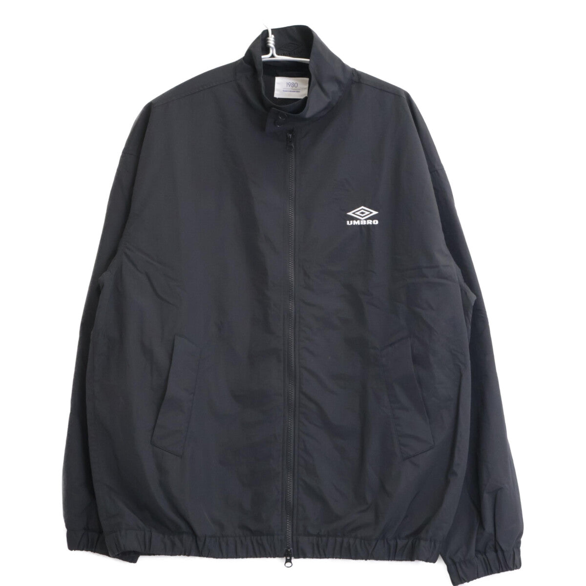 UMBRO アンブロ ×19SO ﾌﾞﾗｯｸ ﾅｲﾛﾝ ｼﾞｬｹｯﾄ ﾊﾟﾝﾂ ｾｯﾄｱｯﾌﾟ L