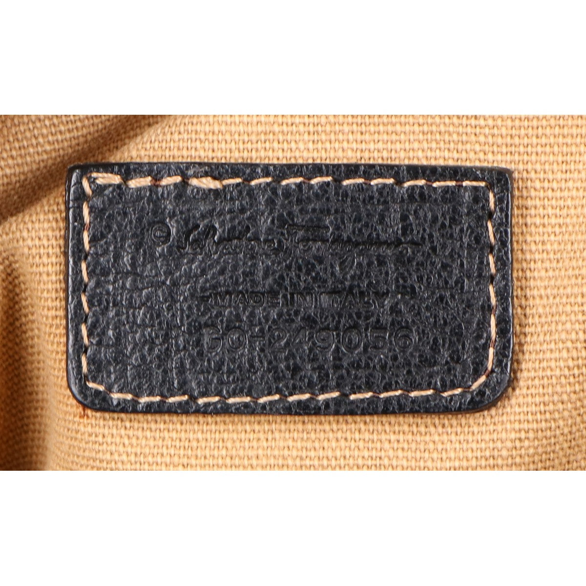 Salvatore Ferragamo サルヴァトーレフェラガモ GO-249056 レザー ショルダーバッグ