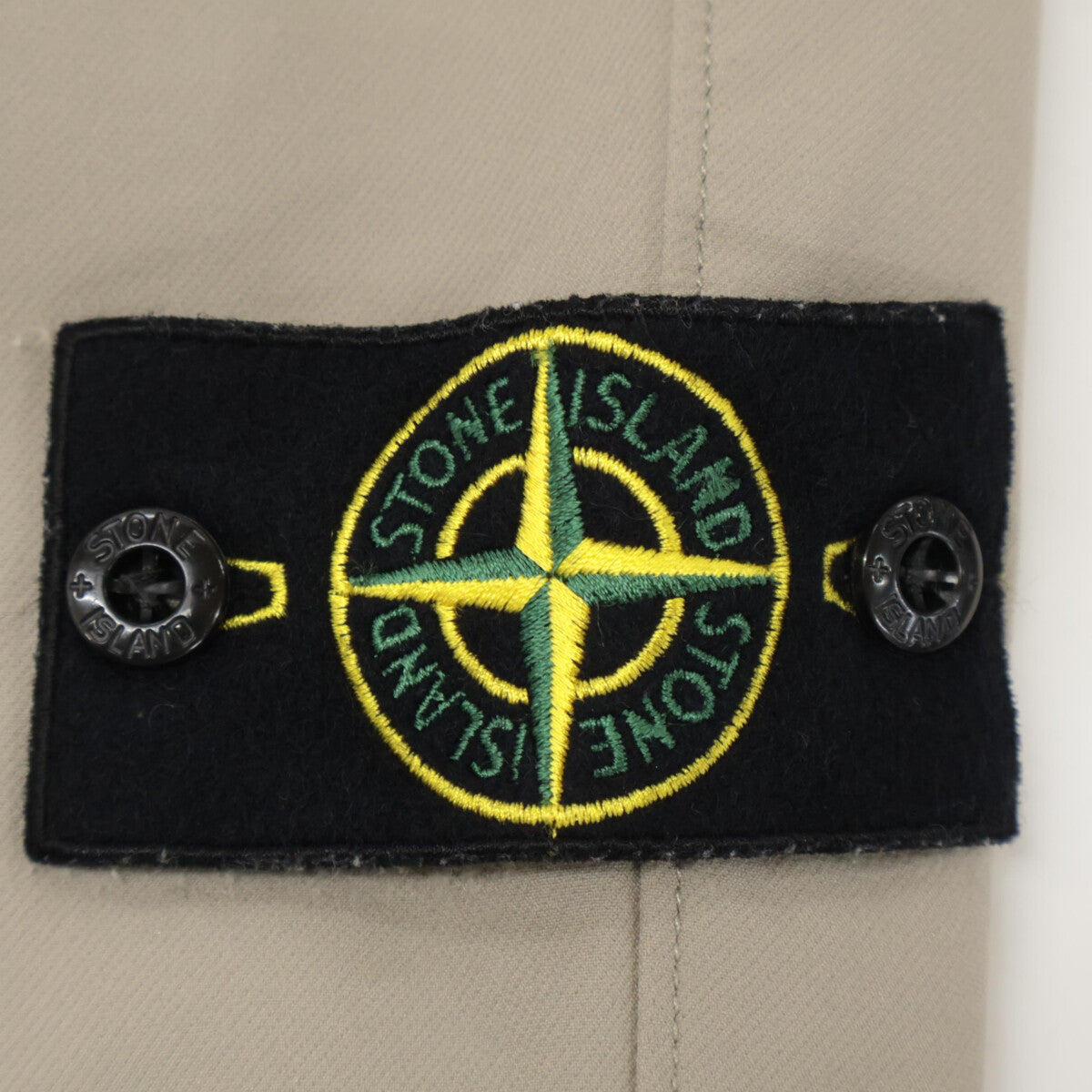 STONE ISLAND ストーンアイランド 【国内正規】781560853 ナイロンツイルストレッチショーツ/ ボトムス M