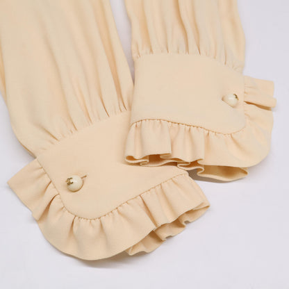 CELINE セリーヌ 2B395865C ﾍﾞｰｼﾞｭ系 ﾄﾘｵﾝﾌﾎﾞﾀﾝ ﾗｰｼﾞﾎﾞｳ付きﾌﾞﾗｳｽ トップス 40