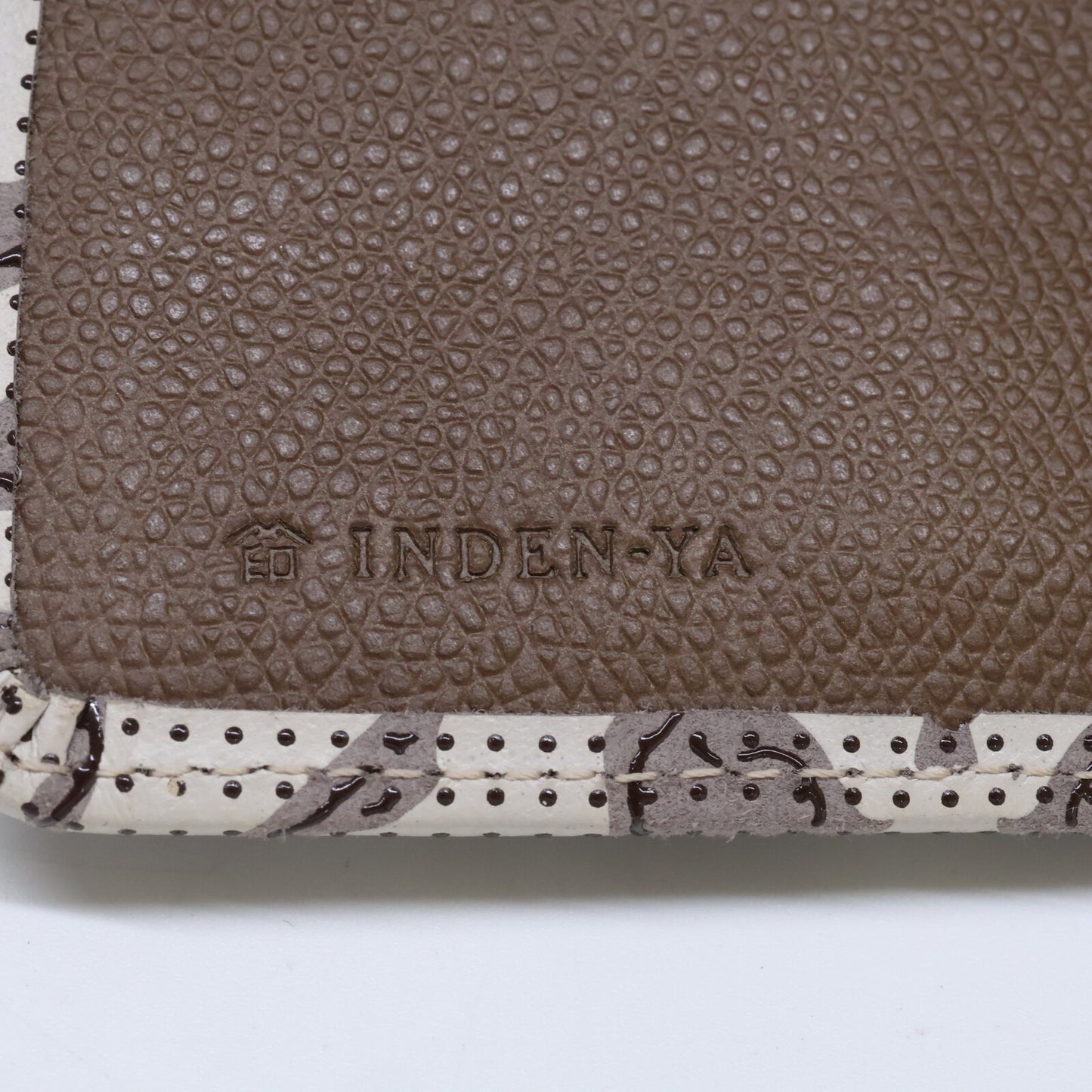 印傳屋 【新品同様】SARAMAS サラマス 札入S-21 二つ折り財布（小銭入れあり）