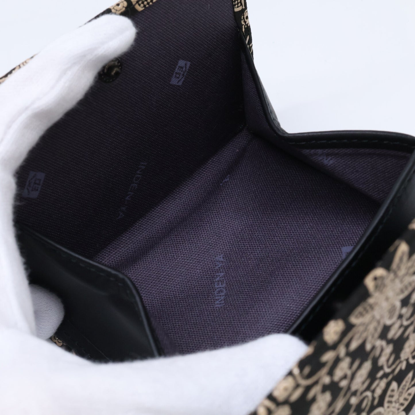 印傳屋 【新品同様】クレマチス 札入H 二つ折り財布（小銭入れあり）