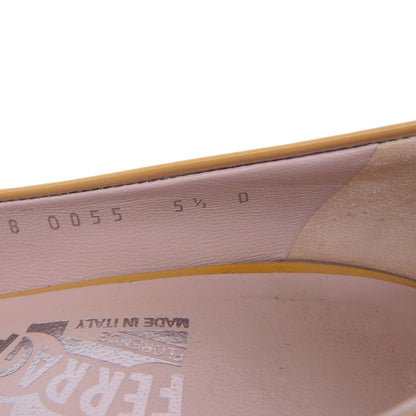 Salvatore Ferragamo サルヴァトーレフェラガモ ヴァラリボン パテント パンプス レディース マスタード 5 1/2 シューズ 5.5