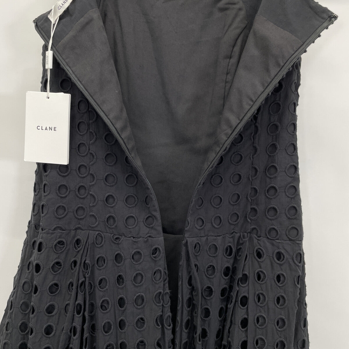 CLANE クラネ 24SS ﾌﾞﾗｯｸ 16112-5272 ﾎｰﾙﾄﾞｯﾄｷｬﾐｿｰﾙﾜﾝﾋﾟｰｽ ワンピース 0